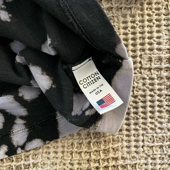 Cotton Citizen Tokyo Tie Dye Crop Tee Women's Small Crewneck Lavender Black - Picture 6 of 6